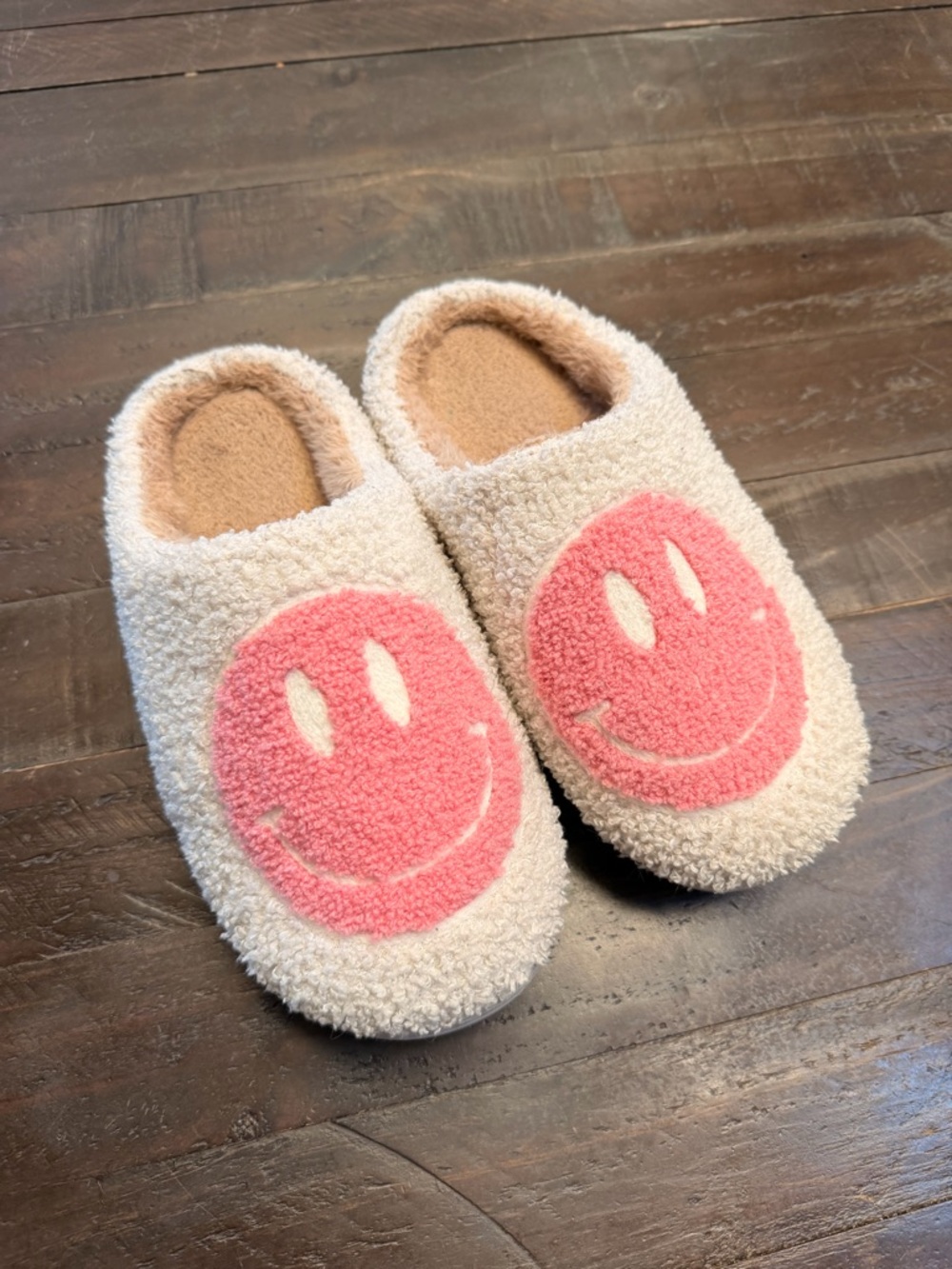 Cozy Ivory Fuzzy Slippers with Pink Smile Patch
